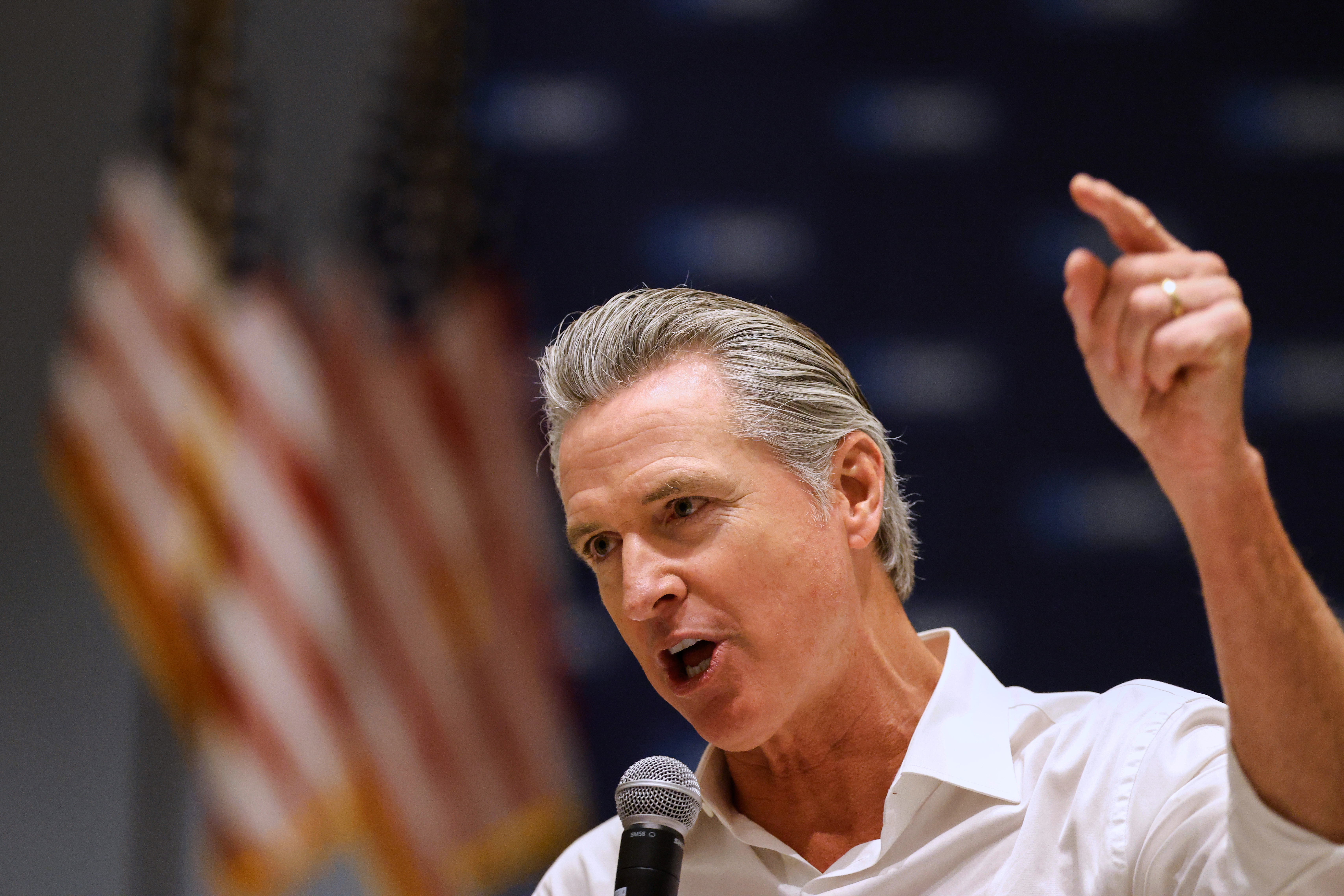 kpbs.org - Newsom slams Trump on climate at UN Assembly, warns US risks falling behind China