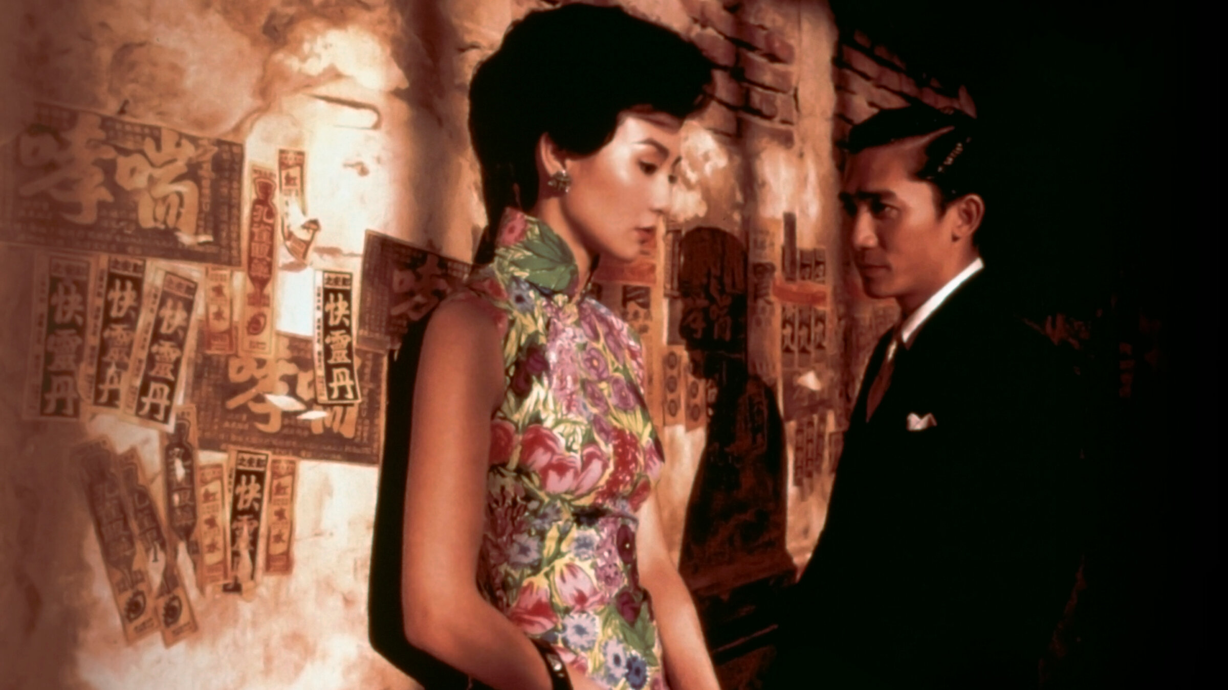 green emerald velvet dress In The Mood For Love Bercot Sequined Cocktail Dress In Amazon Green main image 0