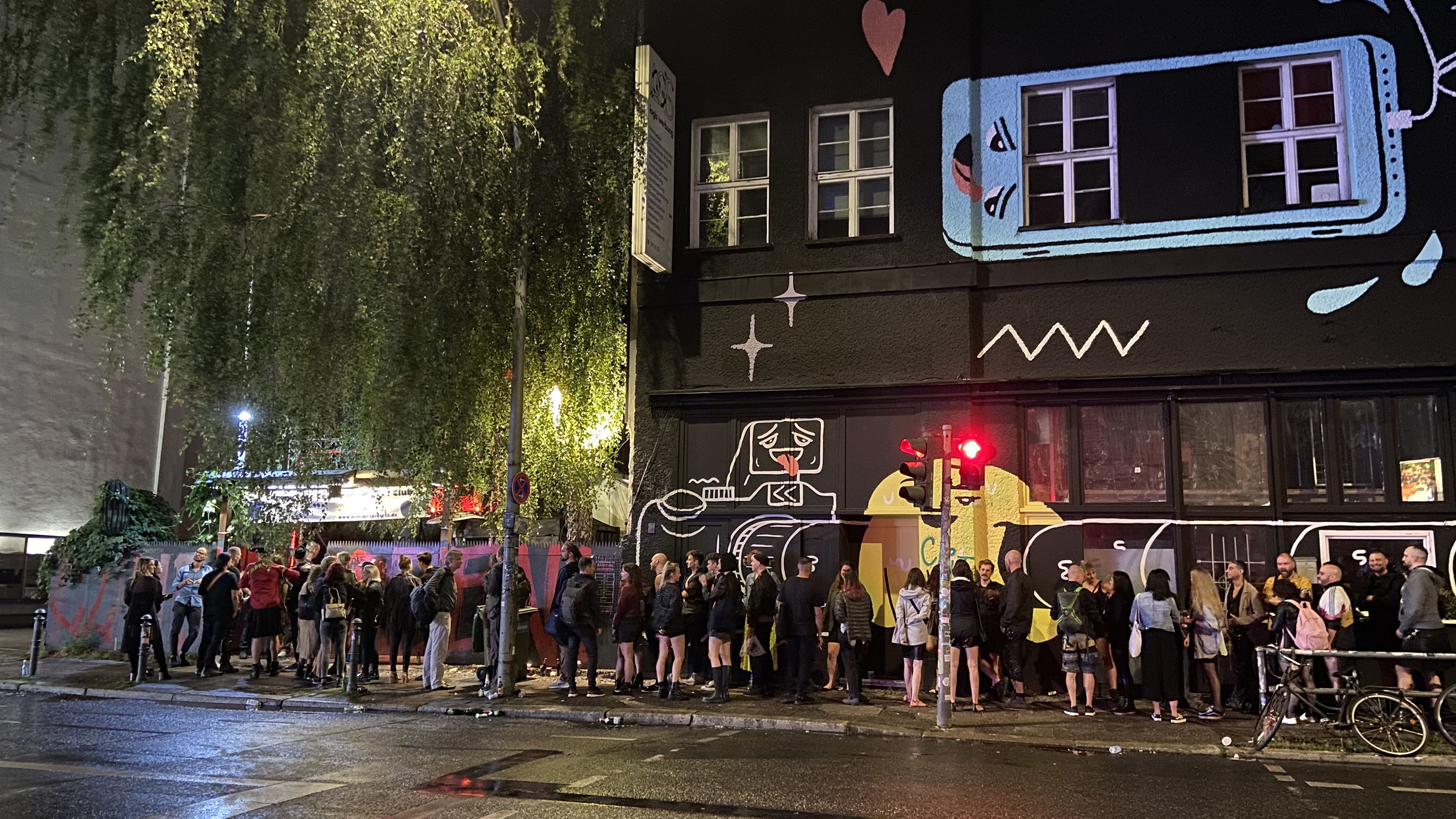 Queue outside a Berlin nightclub