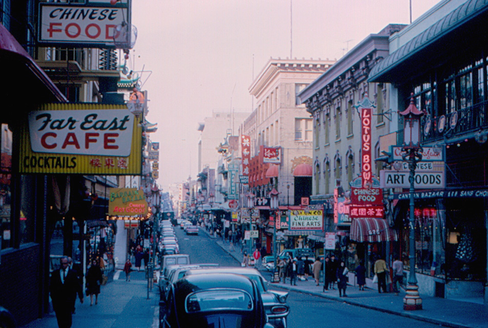 ミュージシャン Francisco Vanishing Chinatown: The World of the May's Photo Studio