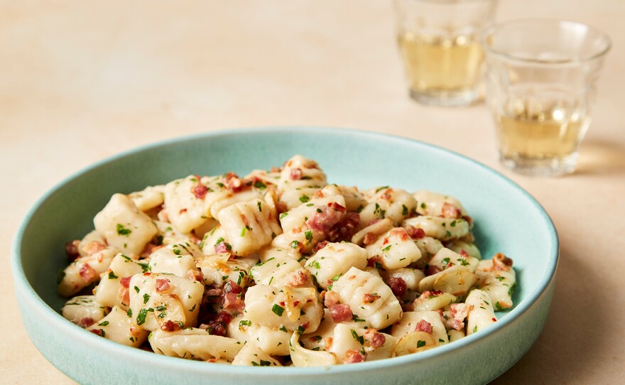 Gnocchi di Farina with Pancetta and Garlic