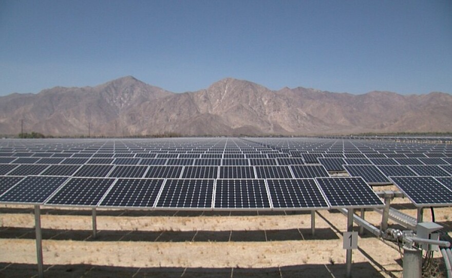 SOLAR_FARM_t800.jpg