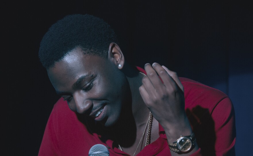 Jerrod Carmichael in his new HBO standup special, <em>Rothaniel</em>.