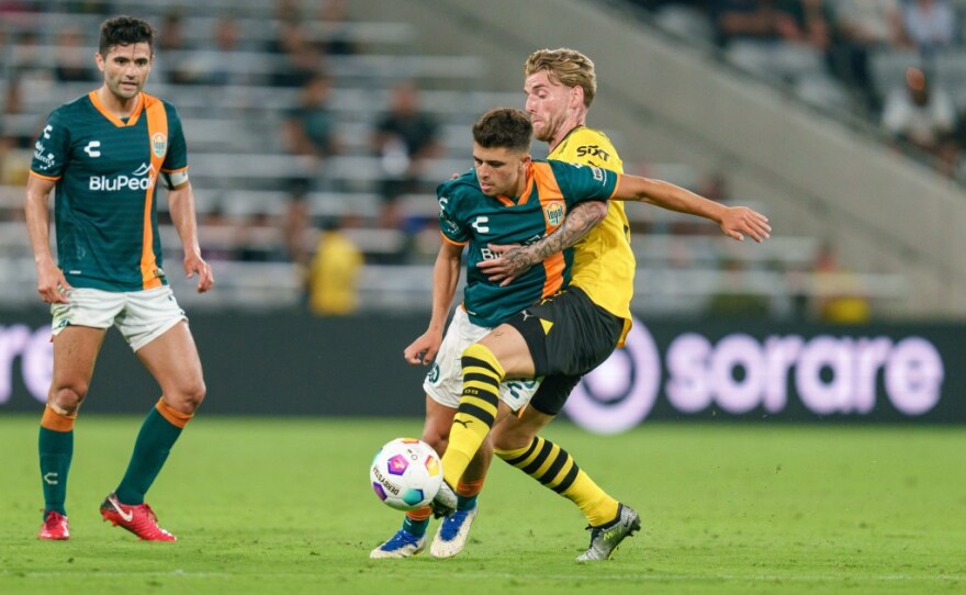 San Diego Loyal signs Encinitas high schooler Xavi Gnaulati to