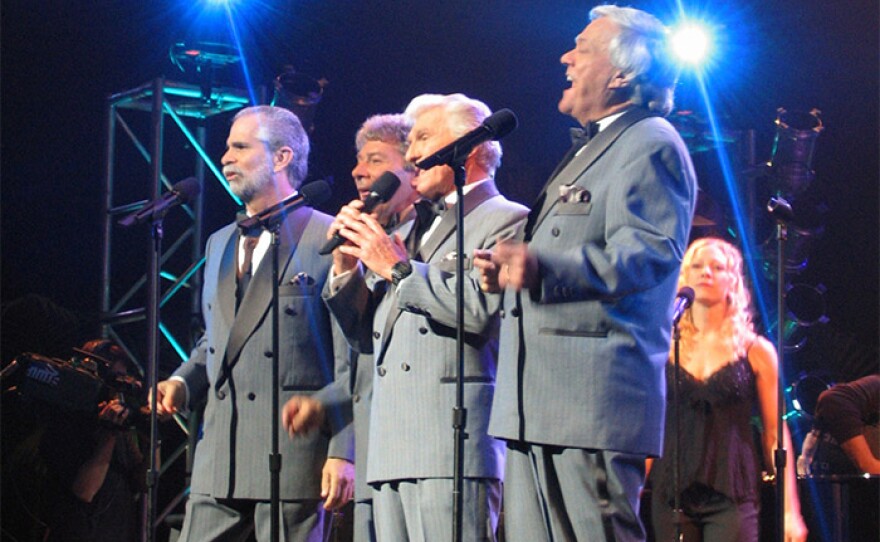 The Four Aces return to the stage to perform "Heart of My Heart" and "Tell Me Why" in this remembrance of the late 1950s and early 60s pop era.