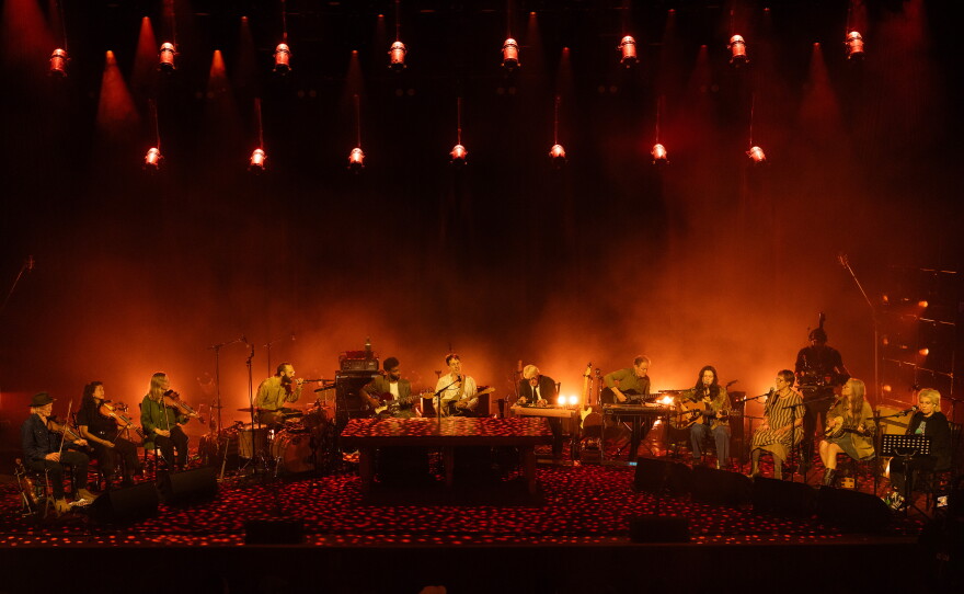 The entire ensemble, on stage at the Ryman.