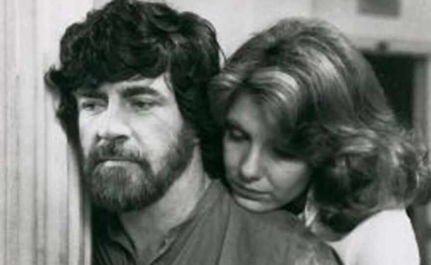 Jill Clayburgh turns down her Prince Charming (Alan Bates) in "An Unmarried Woman"
