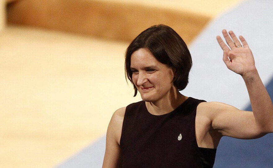 Esther Duflo of France waves after receiving the Princess of Asturias award for Social Sciences from Spain's King Felipe VI at a ceremony in Oviedo, northern Spain. She is only the second woman to win the 2019 Nobel Prize in Economic Sciences, sharing it with Abhijit Banarjee and Michael Kremer.