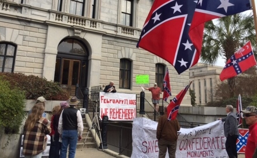 Protesters commemorate the burning of the South Carolina state capitol in 1865.