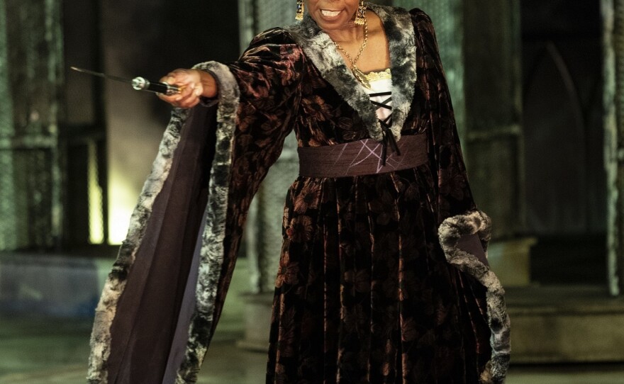 Sharon Washington as Lady Margaret - who tries to warn the court about Richard's machinations.