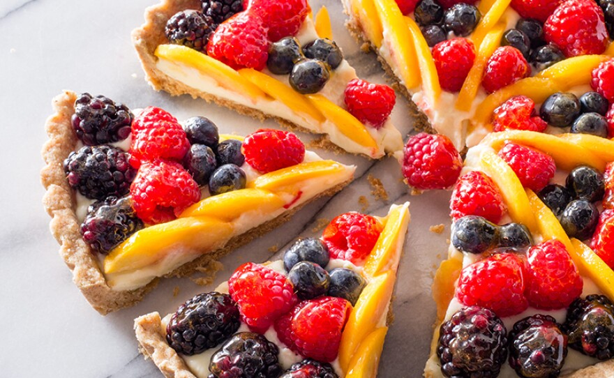 Fresh fruit tart. In Season 18 of AMERICA'S TEST KITCHEN, hosts Bridget Lancaster and Julia Collin Davison head into the test kitchen to bring viewers equipment reviews, taste tests, and recipes for the home cook.