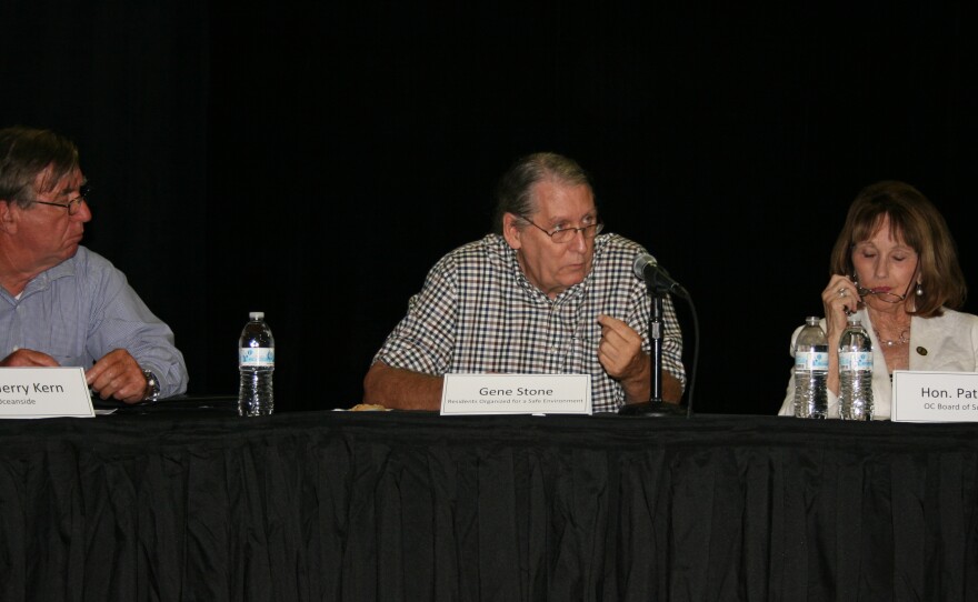 Edison's Citizens' Engagement Panel members: Gene Stone, environmental watchdog, flanked by Oceanside Councilman Jerry Kern and Orange County
 Supervisor Pat Bates, Aug. 28 2014.