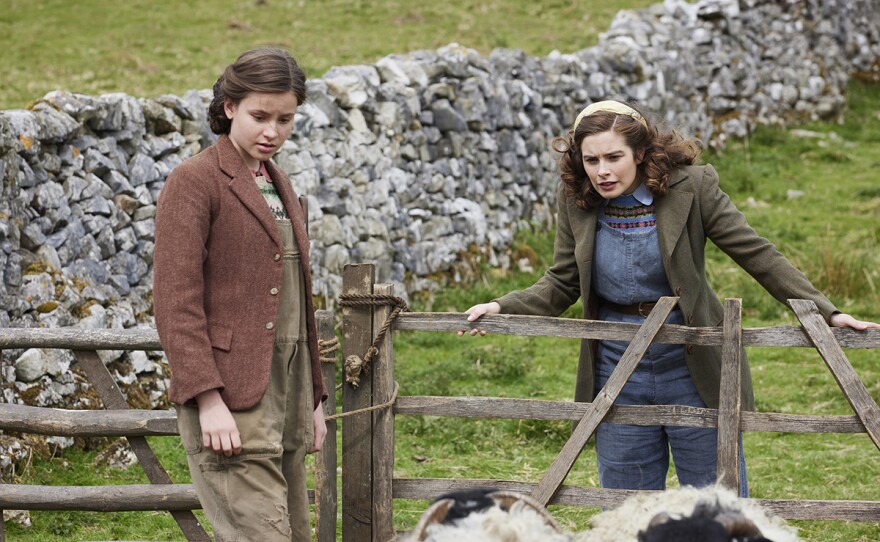 Jenny Alderson (Imogen Clawson), Helen Herriot (Rachel Shenton)