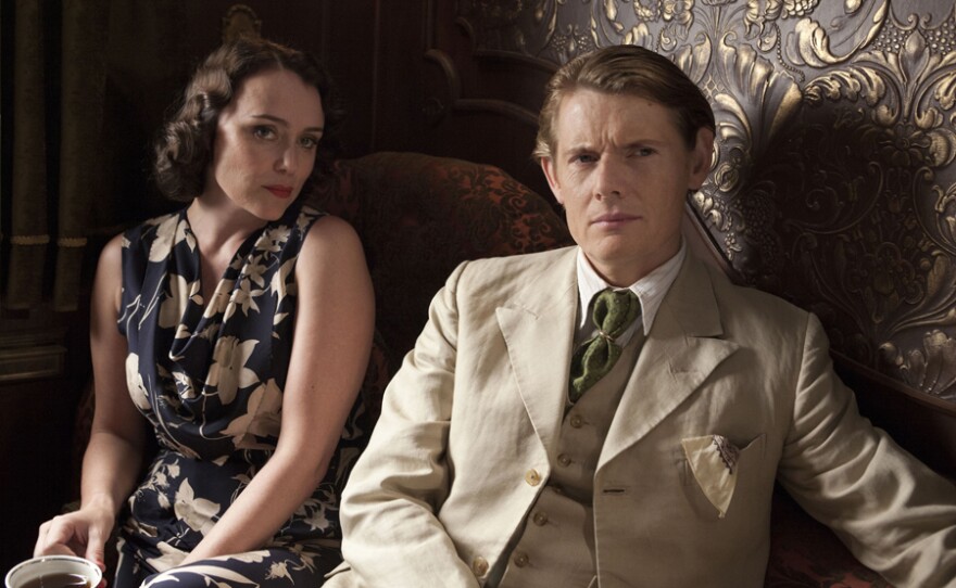 Keeley Hawes as Laura Parmiter and Julian Rhind-Tutt as Mr. Todhunter. A young socialite suspects foul play when a woman inexplicably disappears from a train, in a stylish and suspenseful new adaptation of the classic thriller "The Lady Vanishes."