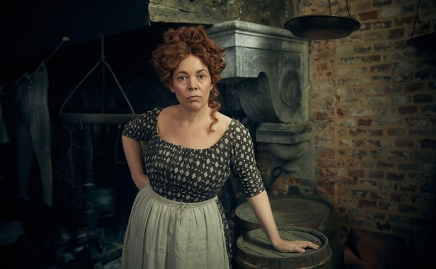 Madame Thénardier (OLIVIA COLMAN)