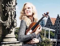 simoneviolinist.jpeg