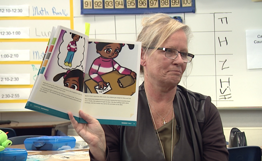 Carolina Calhoun reads to her second-grade class at Meridian Elementary School, Sept. 19, 2017.