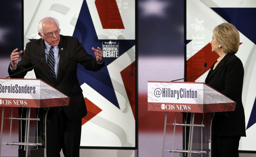 The campaigns of Bernie Sanders and Hillary Clinton sparred on Friday after a software glitch allowed the Sanders campaign to view and save proprietary data from the Clinton campaign.