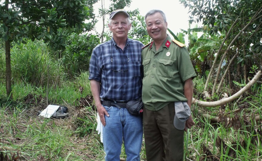 Lieutenant Mike Sprayberry led a small group of volunteers on a harrowing nighttime rescue in Vietnam’s A Shau Valley.