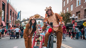 Annual Gaslamp Holiday Pet Parade