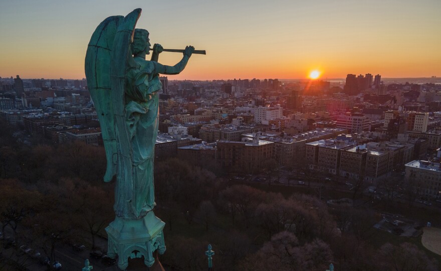 More than 20% of those surveyed describe themselves as "spiritual but not religious." The study finds a wide variety of religious experiences and expressions among those who consider themselves "spiritual."