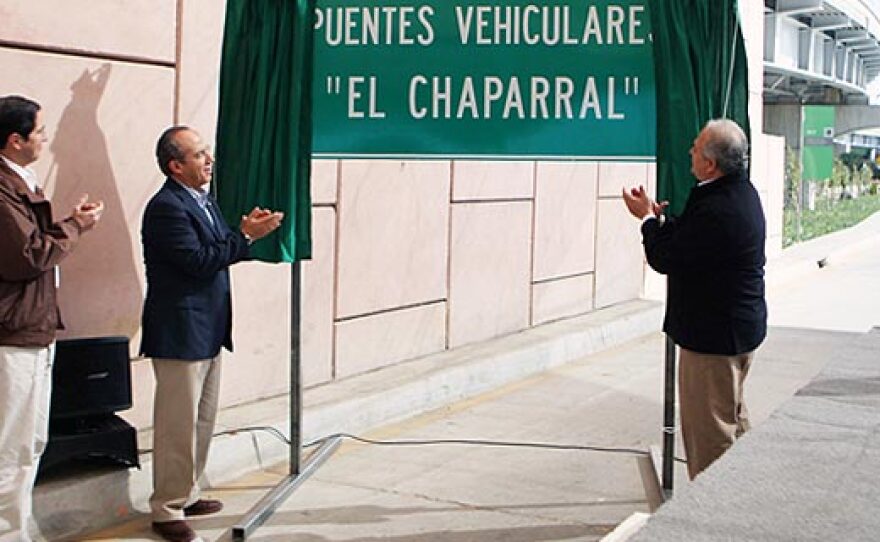 Mexican President Felipe Calderon unveiled an improved border crossing on the Mexican side, dubbed "El Chaparral."
