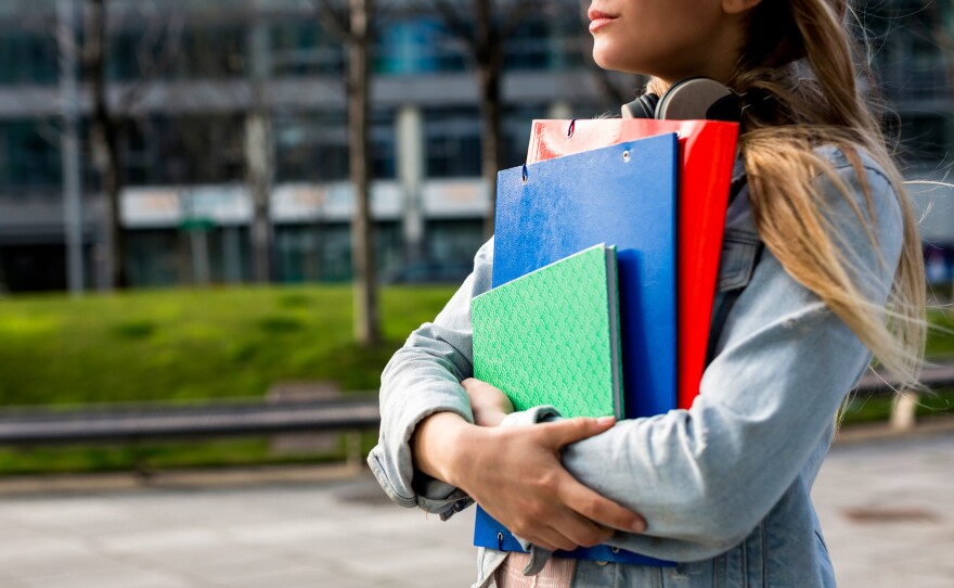 Staying healthy and knowing how to find good health care is a big challenge for college freshmen leaving home for the first time.