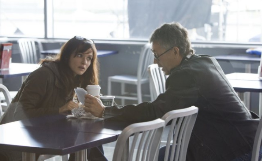 Rachel Weisz as Dr. Marta Shearing on set with director Tony Gilroy.