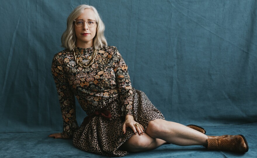 Laura Veirs.