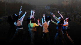 Cast on stage. This film chronicles the staging of the American musical "Fame" — China’s first official collaboration with Broadway — by the senior class of the country’s top drama academy.