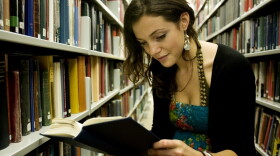 Many colleges are assigning all incoming freshman a common book to read and discuss in their first week on campus.