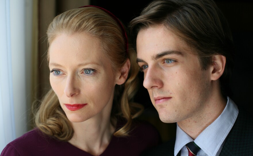 Twinda Swinton and Flavio Parenti as mother and son in "I Am Love"
