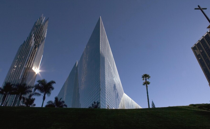 The Crystal Cathedral plans to sell its campus and glass-spired church — and then lease it back — to emerge from Chapter 11 bankruptcy and settle $35 million in debt.