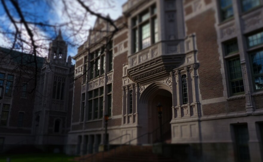 In The Hunting Ground, filmmakers Kirby Dick and Amy Ziering look at the issue of rape on American college campuses.