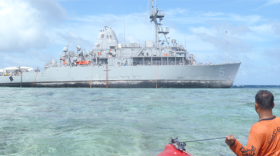 USS Guardian stuck on Tubbataha Reef.