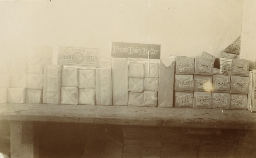 Butter samples from the first quarter of the 20th Century in Ireland.