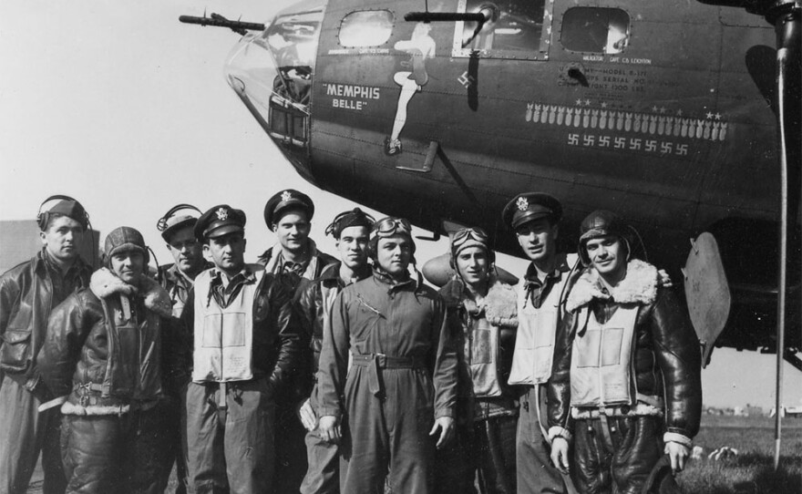 Crew of the Memphis Belle after their 25th combat mission