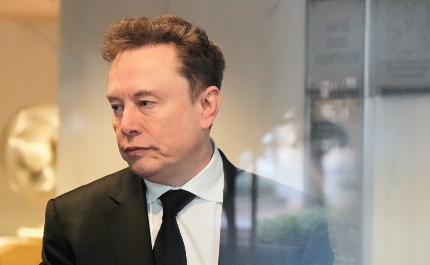Elon Musk arrives at the U.S. District Court in Oakland, Calif., Tuesday, April 28, 2026.