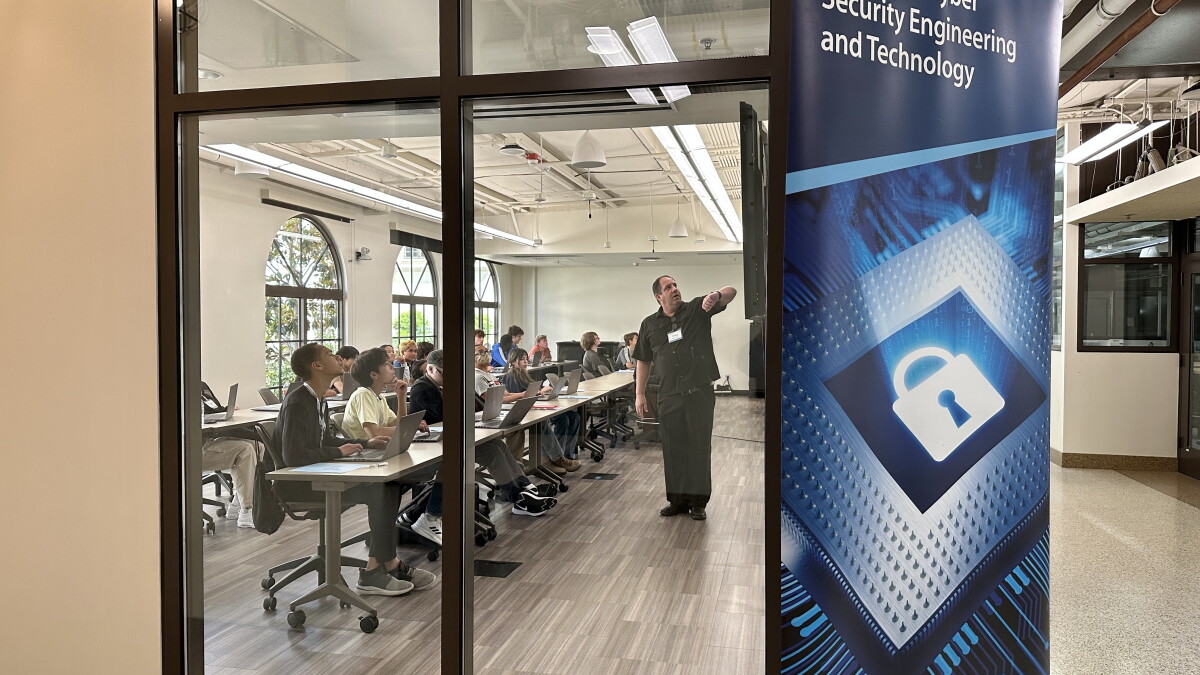 USD cyber summer camp offers lessons in protecting personal data - Vimarsana News