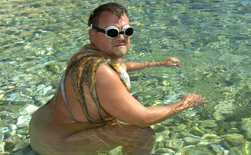 The creators of the online game decided this stock photo, which they dubbed a "43-year-old captain of the Norwegian synchronized swimming team," would get doctors' attention.