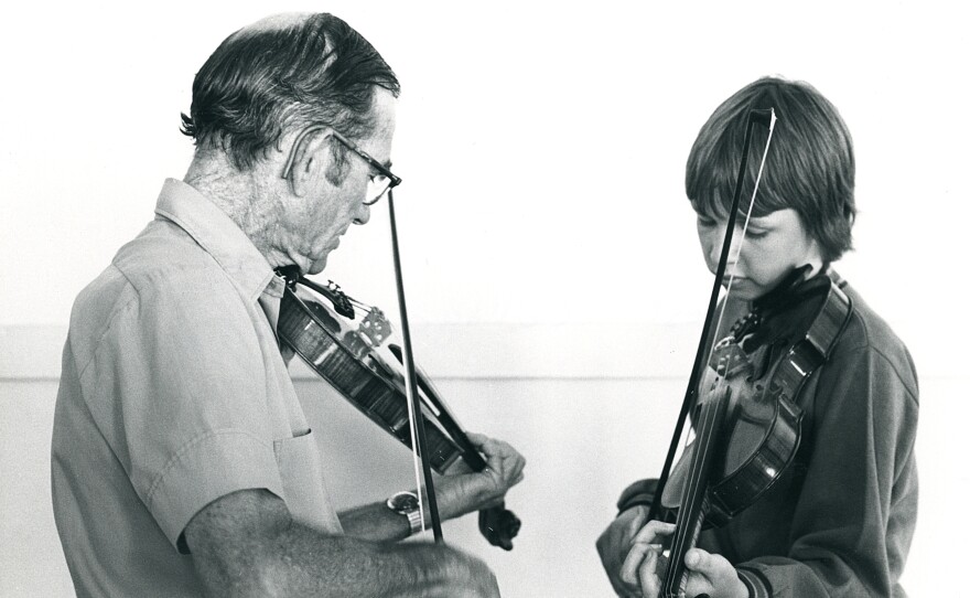 Texan fiddler Benny Thomasson played a critical role as O'Connor's mentor.