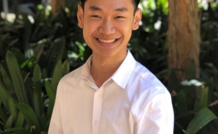 Edward Tian, a 22-year-old computer science student at Princeton, created an app that detects essays written by the impressive AI-powered language model known as ChatGPT.
