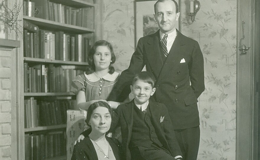 Friedman Family Portrait. Washington, D.C. Circa 1930s.