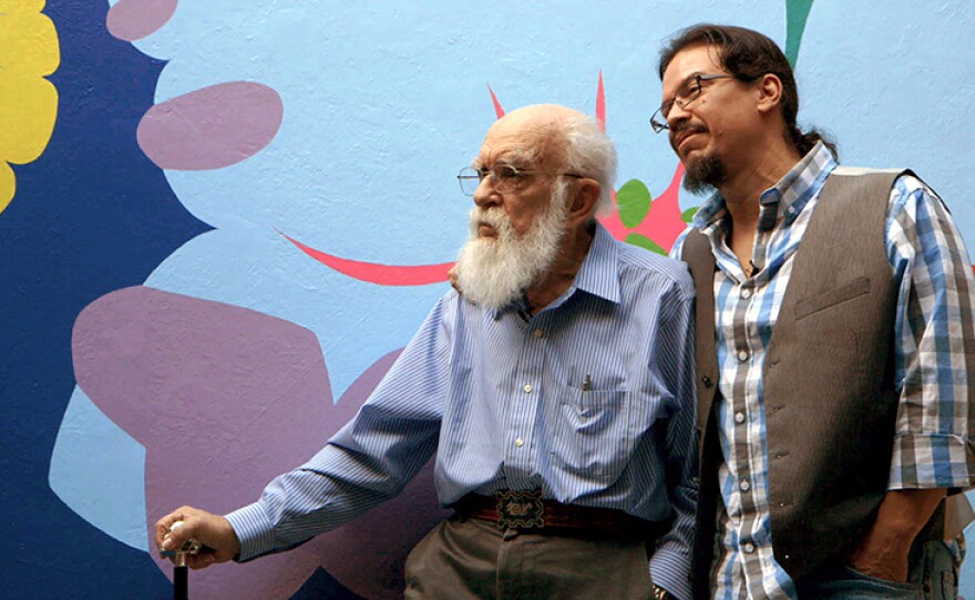 James Randi and his partner, the artist José Alvarez. 