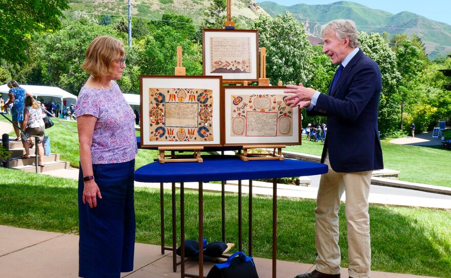 Leigh Keno (right) appraises Pennsylvania German frakturs, ca. 1815, in Salt Lake City, Utah. ANTIQUES ROADSHOW “Red Butte Garden and Arboretum, Hour 1” premieres Monday, January 5 at 8/7C PM on PBS.
