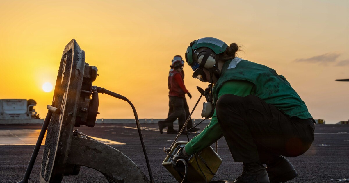 ईरान युद्ध से सैन डिएगो के सैन्य परिवारों पर तैनाती का दबाव बना हुआ है