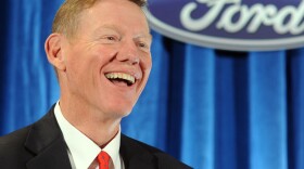  Journalist Bryce Hoffman describes Ford CEO Alan Mulally as an older version of Ron Howard's character from the sitcom <em>Happy Days</em>.