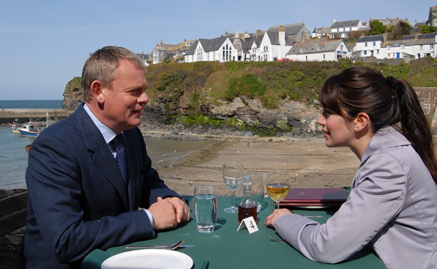 Doc Martin (Martin Clunes) and Louisa Glasson (Caroline Catz).