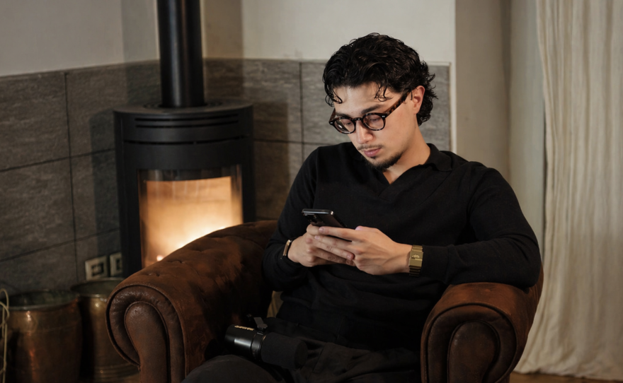 When he wasn't eking out a living with part-time work, 25-year-old Emrah Bayraktar would take out his phone and edit long interviews of influencers into snippets and post them. "And then one random night, I saw a notification saying that I earned $12," said Bayraktar. "Then two weeks later, I made two-and-a-half thousand dollars, and I thought, 'Maybe I could just quit my jobs and go all-in on this.'"