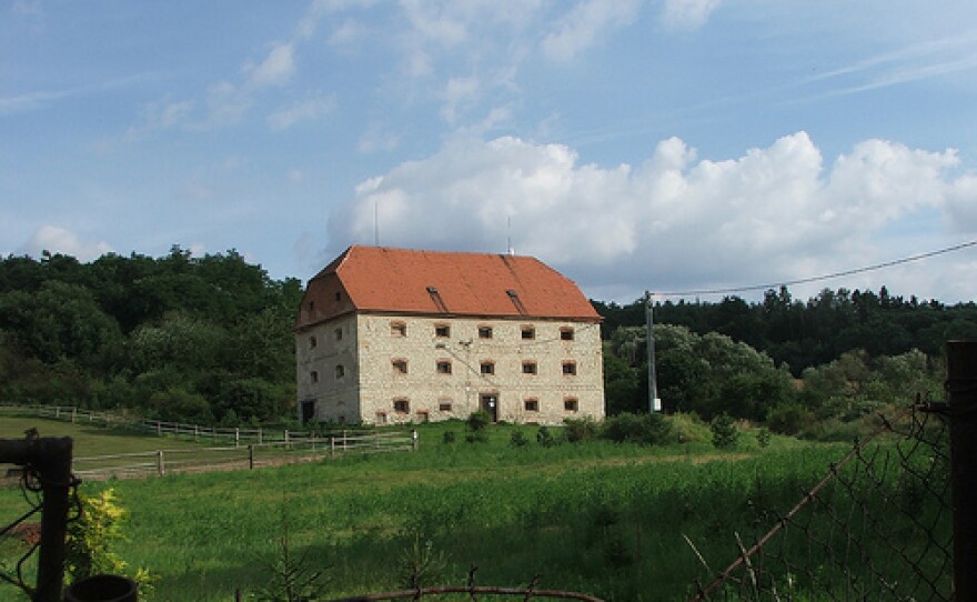 2711725756_6796c94e15.jpg